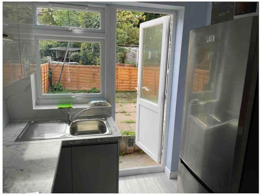 Lovely And Quiet 2 Bedroom Maisonette.Free Parking ロンドン エクステリア 写真